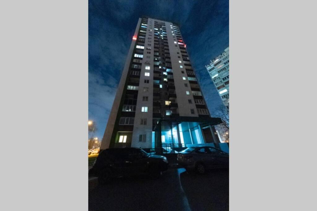 Чудесная 2 Комнатная Квартира Люкс Уровня Теремки Kiev Buitenkant foto